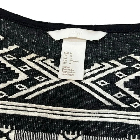 H&M Black Grometric Print Mini Skater Dress M - Picture 3 of 4